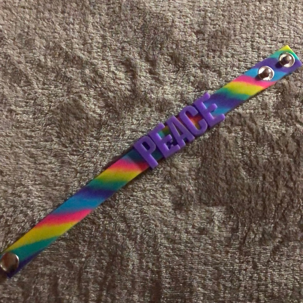 Kids bracelets. Silicone.